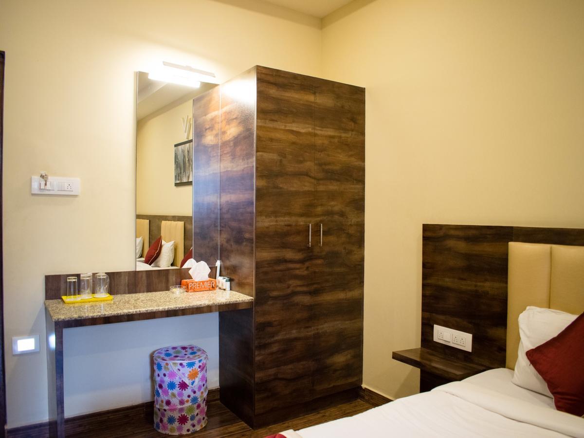 Hotel Mysore Republic Ngoại thất bức ảnh