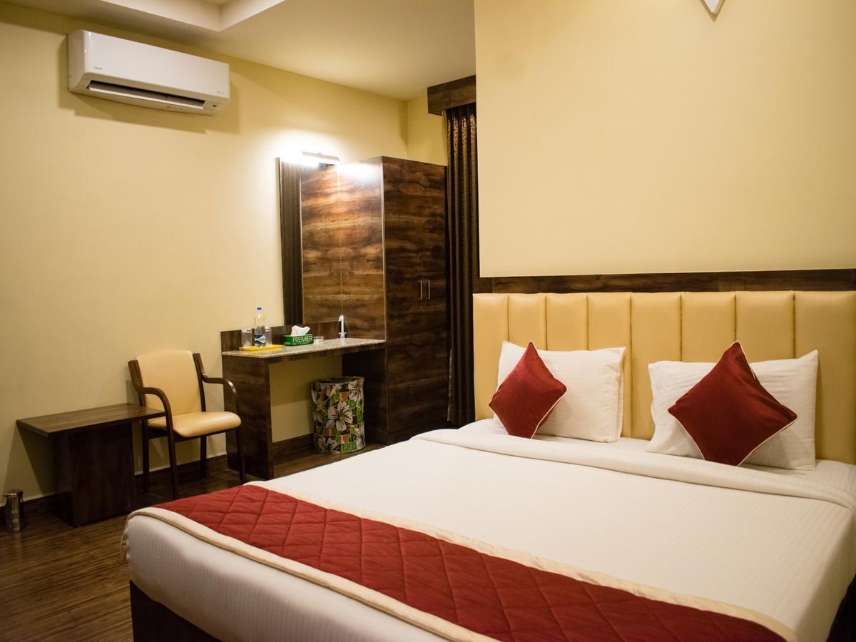 Hotel Mysore Republic Ngoại thất bức ảnh